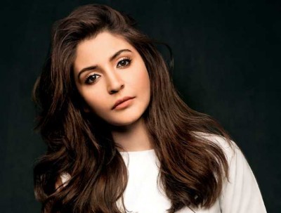 A girl did such a thing to meet actress Anushka Sharma, surprised everyone!