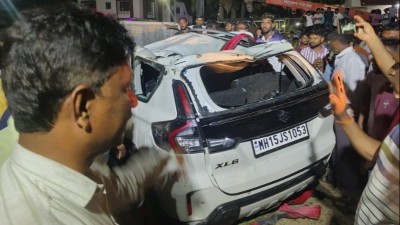 पानी से भरे कुएं में गिरी कार, एक ही परिवार के 9 सदस्यों की हुई मौत