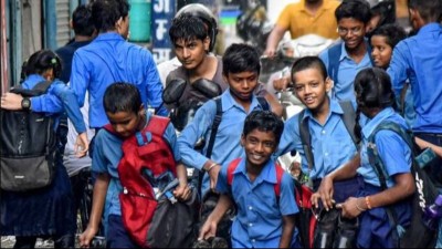 उत्तराखंड में भारी बारिश से परेशान हुए लोग, कई दिनों तक स्कूलों की छुट्टी घोषित