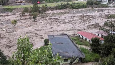 हिमाचल के बाद जम्मू के किश्तवाड़ में फटे बादल, 10 लोगों के मौत की आशंका