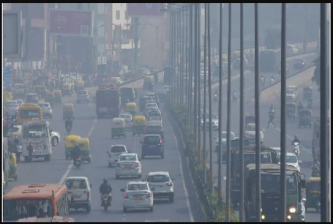 People breathe relief, air pollution levels reduced in Delhi ...