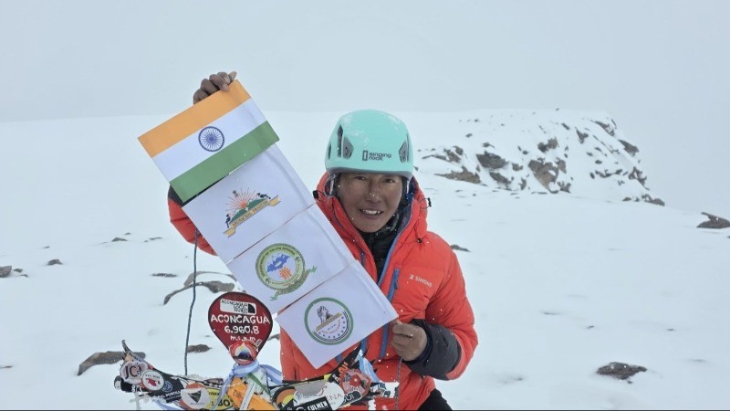 अरुणाचल की बेटी कबक यानो ने माउंट एकोंकागुआ फतेह कर रचा इतिहास, 7-समिट सपने की ओर बढ़ाया कदम