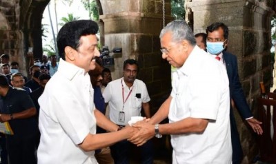 केंद्र सरकार के खिलाफ तमिलनाडु और केरल ने मिलाया हाथ, सीएम स्टालिन ने विजयन को पत्र लिखकर कही ये बात