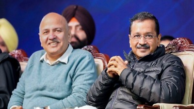 दिल्ली शराब घोटाला मामले में अरविंद केजरीवाल-मनीष सिसोदिया बरी, कोर्ट ने CBI जांच पर उठाए सवाल