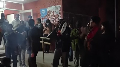 JNU में फिर हुआ बवाल, मोदी शाह के खिलाफ लगे विवादित नारें