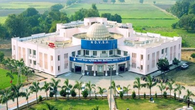 जबलपुर की यूनिवर्सिटी में पंचगव्य कैंसर रिसर्च के नाम हुआ करोड़ों का घोटाला