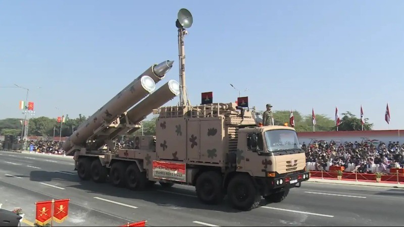 गुलाबी शहर में भारतीय सेना ने दिखाया शौर्य, स्वदेशी हथियारों की गूंज