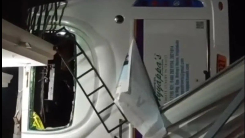 तिरूवनंतपुरम में बड़ा बस हादसा : इंडस्ट्रियल विज़िट पर निकले कॉलेज छात्रों की बस पलटी, 17 घायल