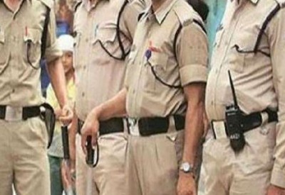 इंदौर में पुलिसकर्मियों को थाने में रहना होगा 24 घंटे, घर जाने पर लगी रोक