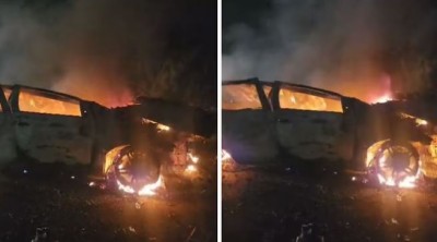 ट्रक से टकराकर आग का गोला बनी कार, 4 लोगों की दुखद मौत
