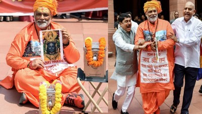 राम मंदिर चढ़ावे की चोरी पर संसद में अनोखा प्रदर्शन, साधु के वेश में नजर आए पप्पू यादव