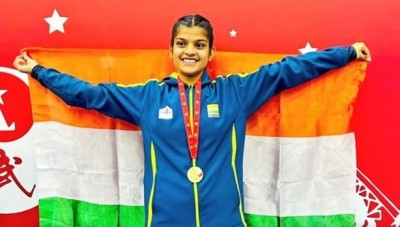Satna's daughter wins medal in 48 kg weight category