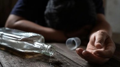 पुणे और पिंपरी-चिंचवड में जहरीली शराब पीने से 10 की मौत, कई लोगों की हालत अब भी गंभीर
