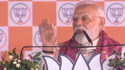 बिहार विधानसभा चुनाव के पहले चरण का मतदान, प्रधानमंत्री मोदी ने साधा जंगलराज पर निशाना