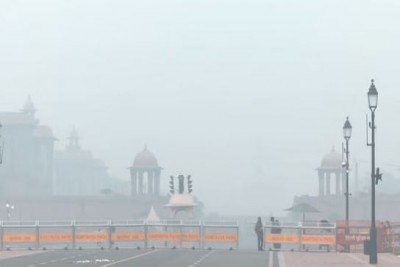 पटाखों पर बैन के बाद भी नहीं माने दिल्लीवासी...चारो तरफ हुआ धुंआ ही धुंआ