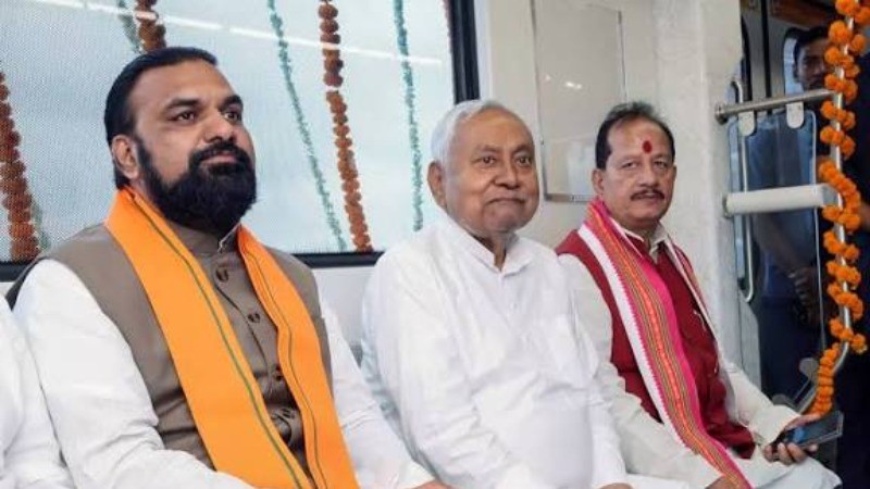 20 साल में पहली बार नीतिश ने छोड़ा गृह मंत्रालय, सम्राट चौधरी ने संभाली कमान