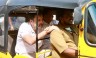हैदराबाद में राहुल गांधी ने की ऑटो की सवारी, रिक्शा चालकों से बातचीत कर जाना हालचाल, Video
