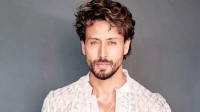मुंबई में टाइगर श्रॉफ की कार पर हुई कई राउंड फायरिंग, बाल-बाल बचे अभिनेता
