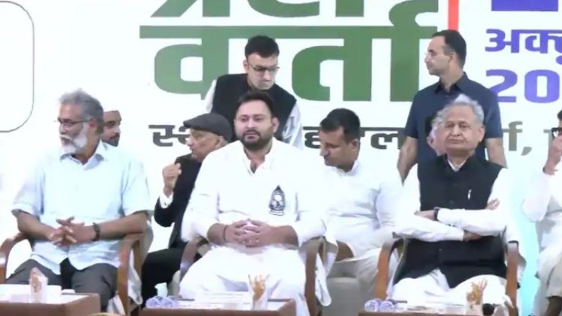 महागठबंधन का सीएम चेहरा होंगे  तेजस्वी यादव, बनेंगे दो उपमुख्यमंत्री