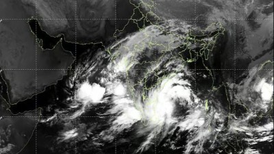 चक्रवात मोन्था को लेकर तमिलनाडु के 4 जिलों में जारी किया गया अलर्ट