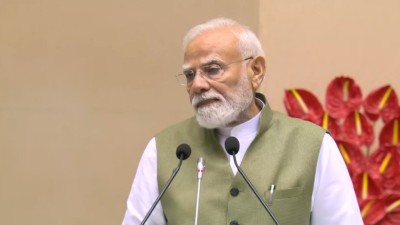 प्रधानमंत्री नरेंद्र मोदी ने द फ्यूचर ऑफ एनवायरमेंट एंड क्लाइमेट डायनामिक्स पर आयोजित अंतर्राष्ट्रीय सम्मेलन का उद्घाटन किया