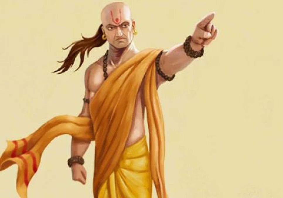 This should not happen in husband and wife relationship: Chanakya policy