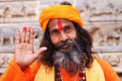If you also put Tilak on your forehead, read this news