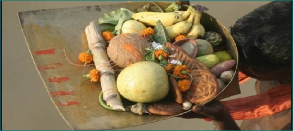 Chhath Puja: Offer these fruits to Chhathi Maiya