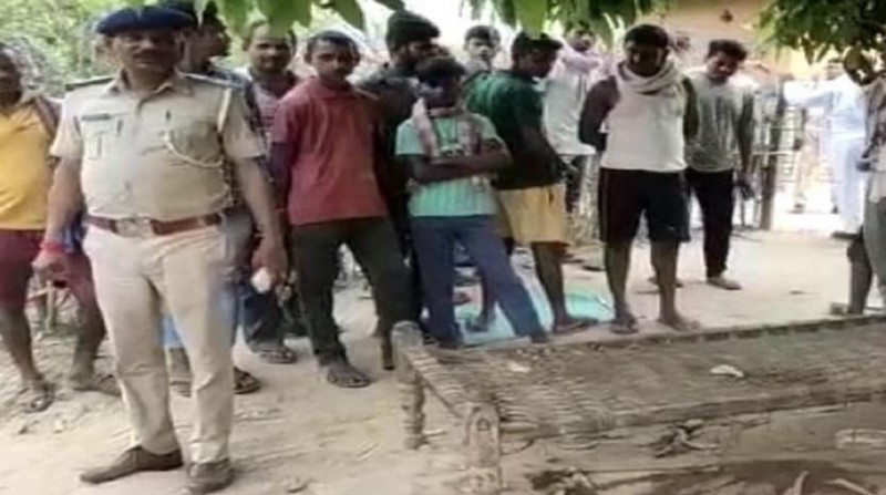Bihar shocked by triple murder, Husband strangulates his wife