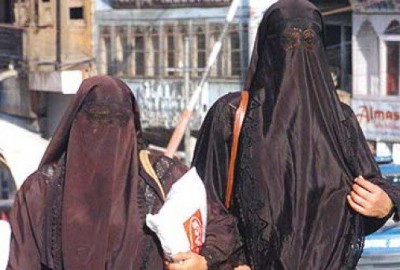 Man gets off bike on road and gives Triple Talaq to wife, case registered