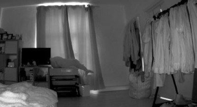 ससुर की घिनौनी करतूत, बहू के बेडरूम में लगाया कैमरा और...