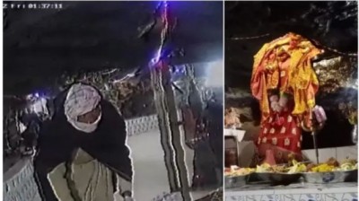 VIDEO: Muslim mob attacks Hindu temple, looted, broke 5 idols