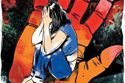 Attempted to burn woman alive after gang rape, accused father-son arrested
