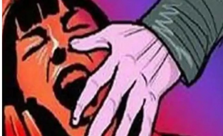 Woman gang-raped by bus conductor and cleaner