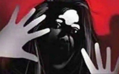 Teacher raped minor school student on pretext of giving notes