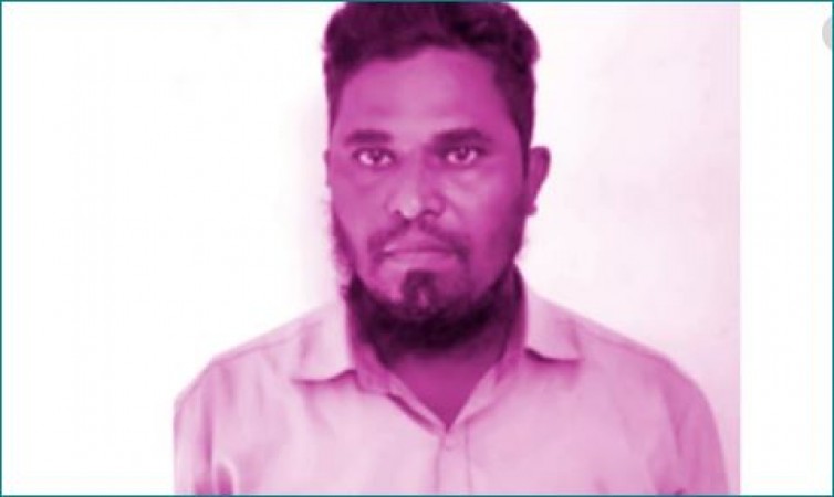 ముంబై: నకిలీ నోట్ ప్రింటింగ్ ముఠాతో సంబంధం ఉన్న నలుగురిని అరెస్టు చేశారు