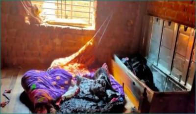 Mother kept three children in the box and burnt them alive