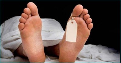 Man hang himself and commits suicide due to shortage of money