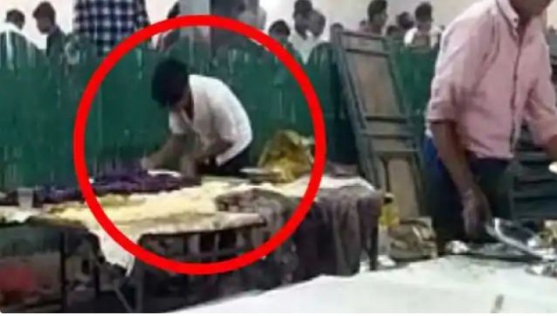 The matter of making roti by spitting in marriage came out from Meerut, accused arrested
