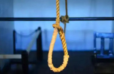 Minor girl commits suicide