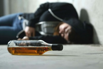 5 people died in Bagpat by consuming spurious liquor