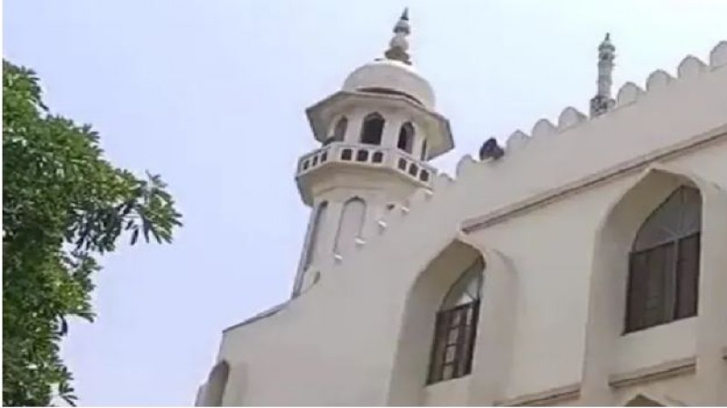 मस्जिद में क़ुरान पढ़ने जाता था 12 साल का बच्चा, मौलवी ने किया 'अप्राकृतिक बलात्कार'
