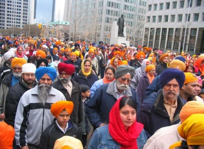 Sikhism: Embracing the Teachings of Guru Nanak in the Modern Age