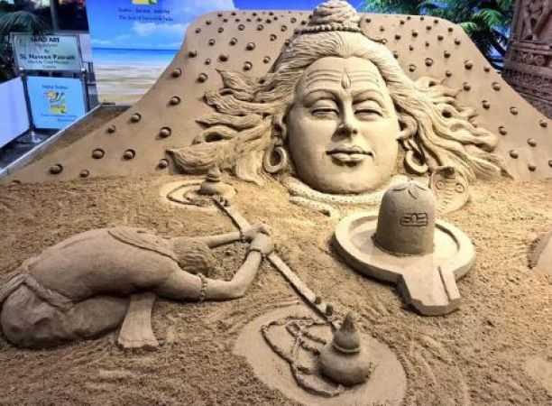 Sudarsan Pattnaik posts picture of sand art on occasion of Shrawan