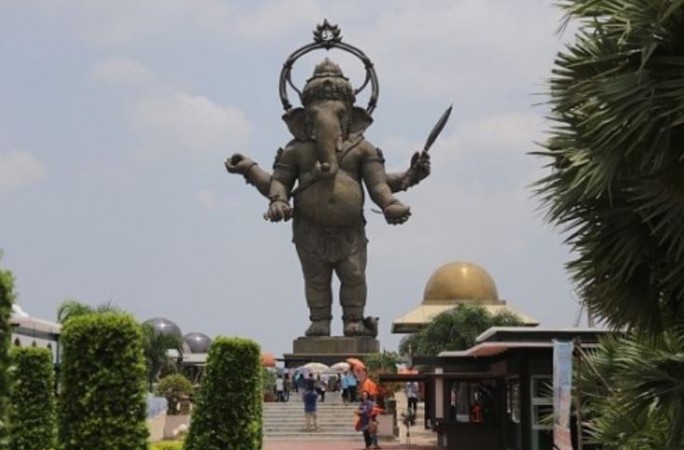 Lord Ganesha: The Global Deity of Beginnings and Blessings