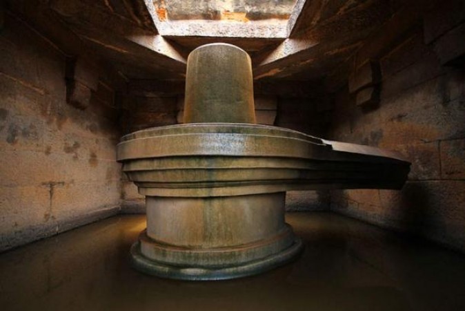 Shivalinga itself appeared in this temple situated in the dense forests, here the flame burns continuously in the cave
