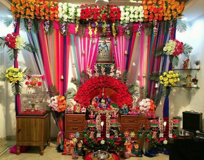 Janmashtami: How to decorate home-temple on occasion of ...