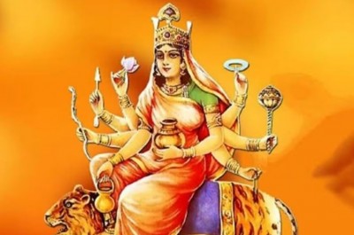 आज गुप्त नवरात्रि का चौथा दिन, इन मंत्रों और आरती से करें देवी माँ को प्रसन्न