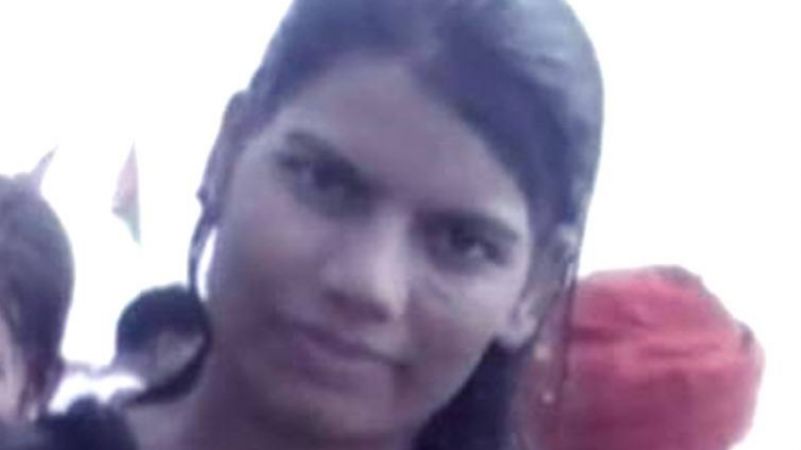 योगिराज में छात्रा ने मनचलो से तंग आकर की आत्महत्या