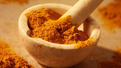 3 Vastu Techniques with Turmeric for Wealth and Prosperity at Home